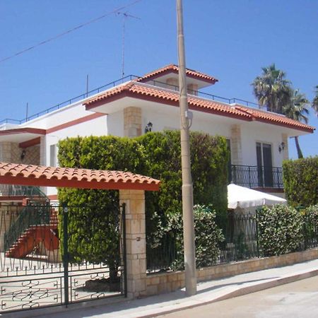 Villa Maria Sant Isidoro  Exterior photo